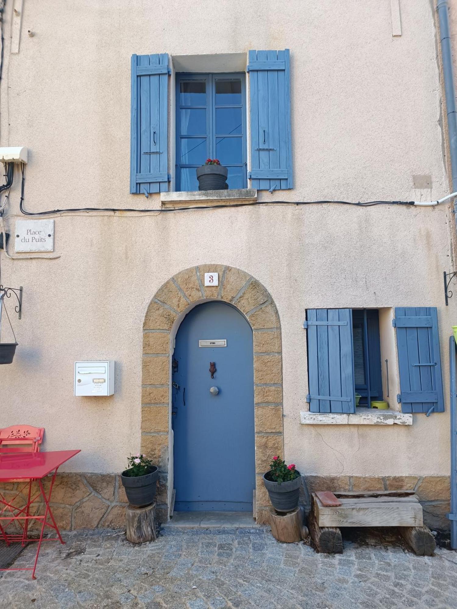 Au Puits De Figa Appartement Figanières Buitenkant foto
