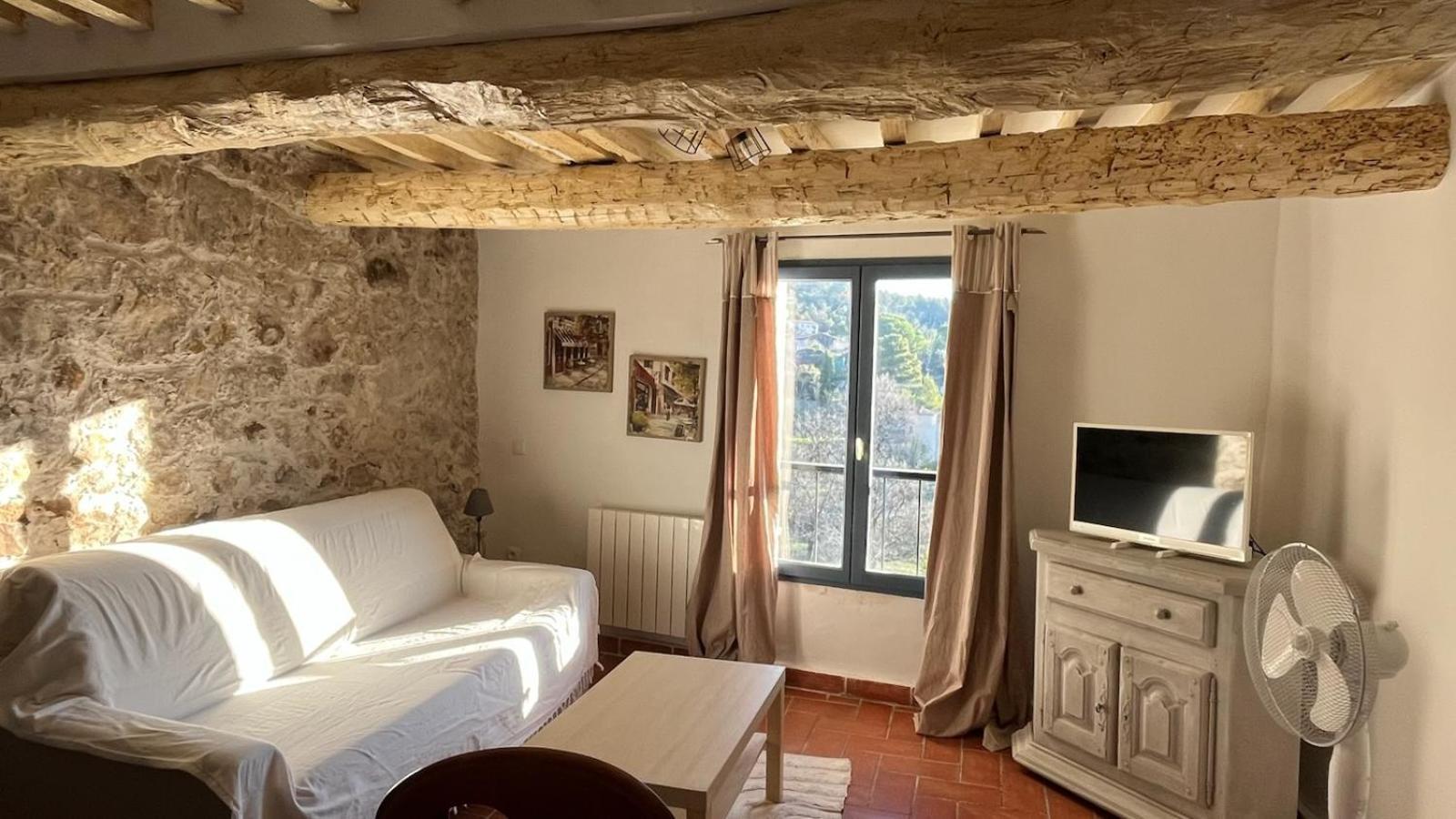 Au Puits De Figa Appartement Figanières Buitenkant foto